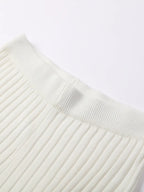 Conjunto de Tricô Canelado com Suéter Gola Alta e Calça Flare - Luna