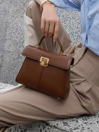 Bolsa de Couro Tiracolo com Lenço Decorativo e Alça de Ombro – Lena