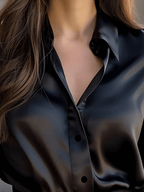 Camisa Acetinada com Gola Lapela e Punhos Retos – Iolanda