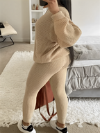 Conjunto de Tricô com Suéter Oversized e Calça Legging Ajustável – Ranya