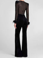 Macacão de Renda com Lantejoulas Plumas e Calça Flare de Veludo - Noir