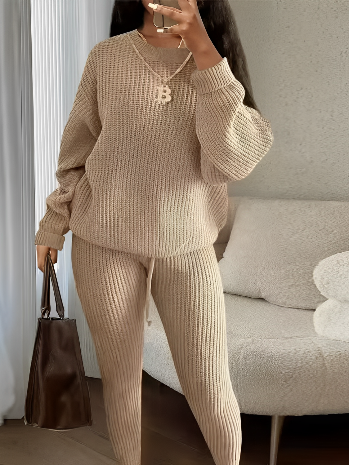 Conjunto de Tricô com Suéter Oversized e Calça Legging Ajustável – Ranya