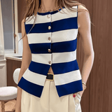 Blusa em Viscose com Listras Sofisticadas e Botões Dourados - Belinda