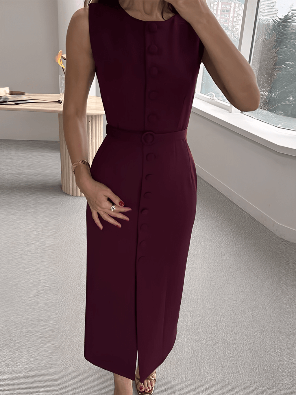 Vestido Midi Sem Mangas com Botões Forrados Cinto e Fenda – Selena [FRETE FULL]