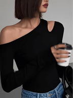 Blusa Canelada de Manga Longa Com Decote Assimétrico - Lohany