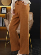Calça Feminina Wide de Lã Texturizada com Cadarço na Cintura - Hellen