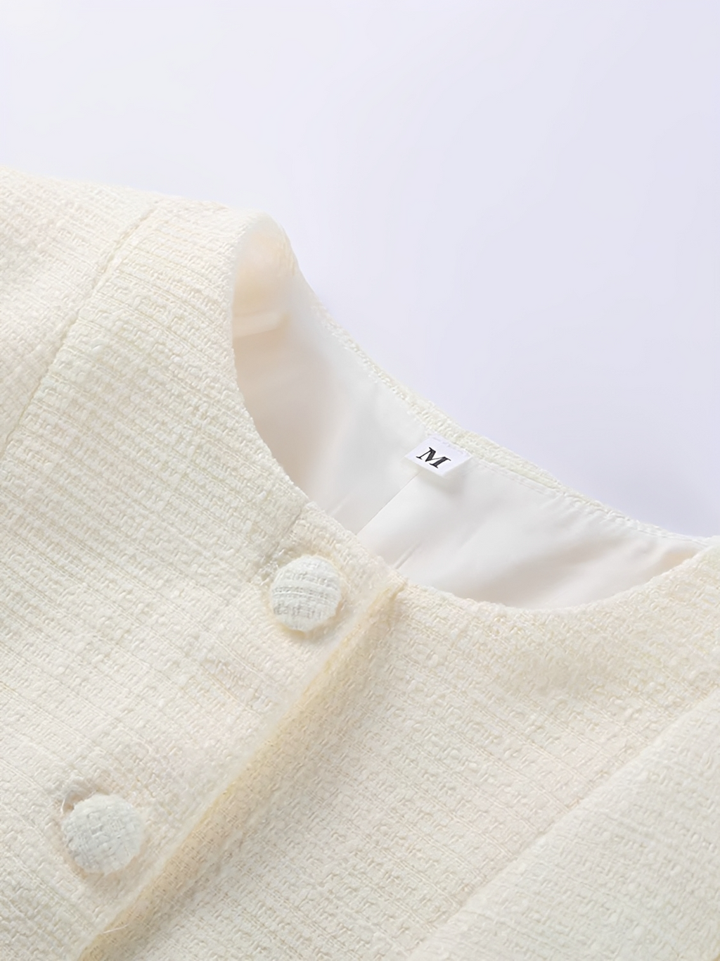Conjunto em Tweed Blusa Manga Bufante Estruturada e Saia Balonê –  Nari