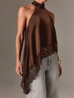 Blusa Halter Acetinada com Barra Assimétrica em Renda Delicada – Ximena