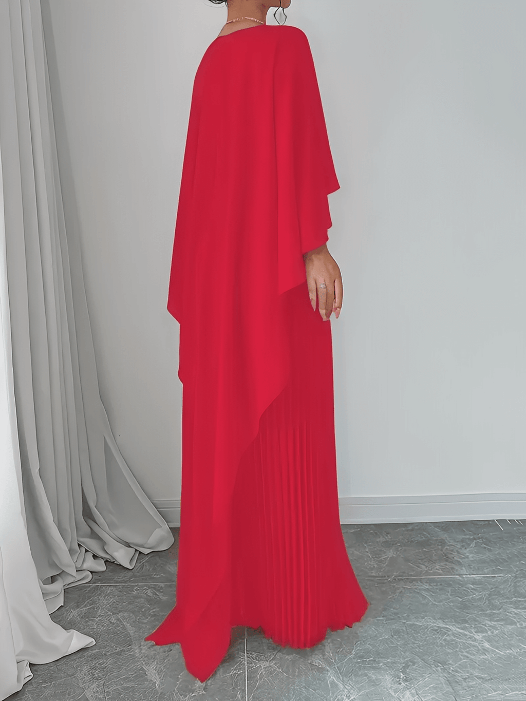 Vestido Longo de Festa Plissado com Capa Peplum Embutida – Loren