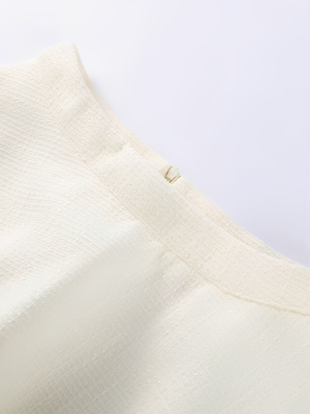 Conjunto em Tweed Blusa Manga Bufante Estruturada e Saia Balonê –  Nari