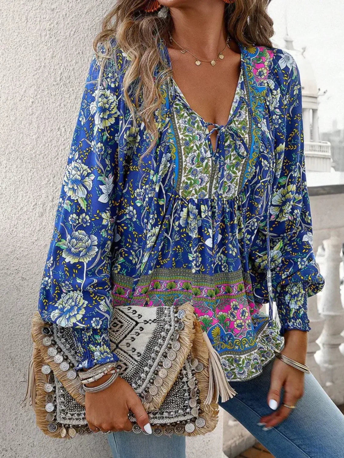 Blusa Boho Floral em Viscose com Decote em V – Flora [FRETE FULL]