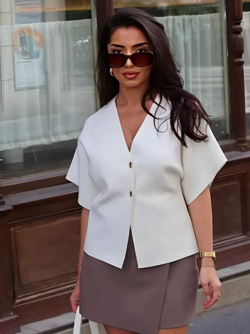 Blusa Feminina Alfaiataria com Botões e Decote em V - Hera