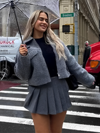 Jaqueta Feminina Bomber de Lã com Bolsos e Zíper - Jessy