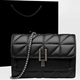 Bolsa Feminina de Ombro Couro PU Matelassê com Alça de Corrente - Celine