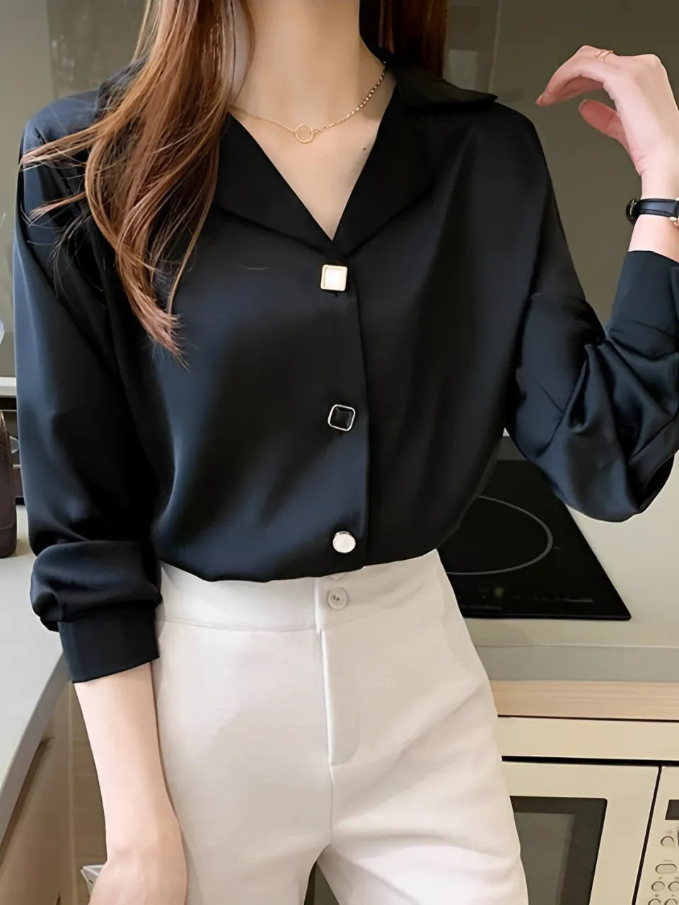 Camisa Feminina Acetinada com Gola Polo e Botões - Lucy [FRETE FULL]