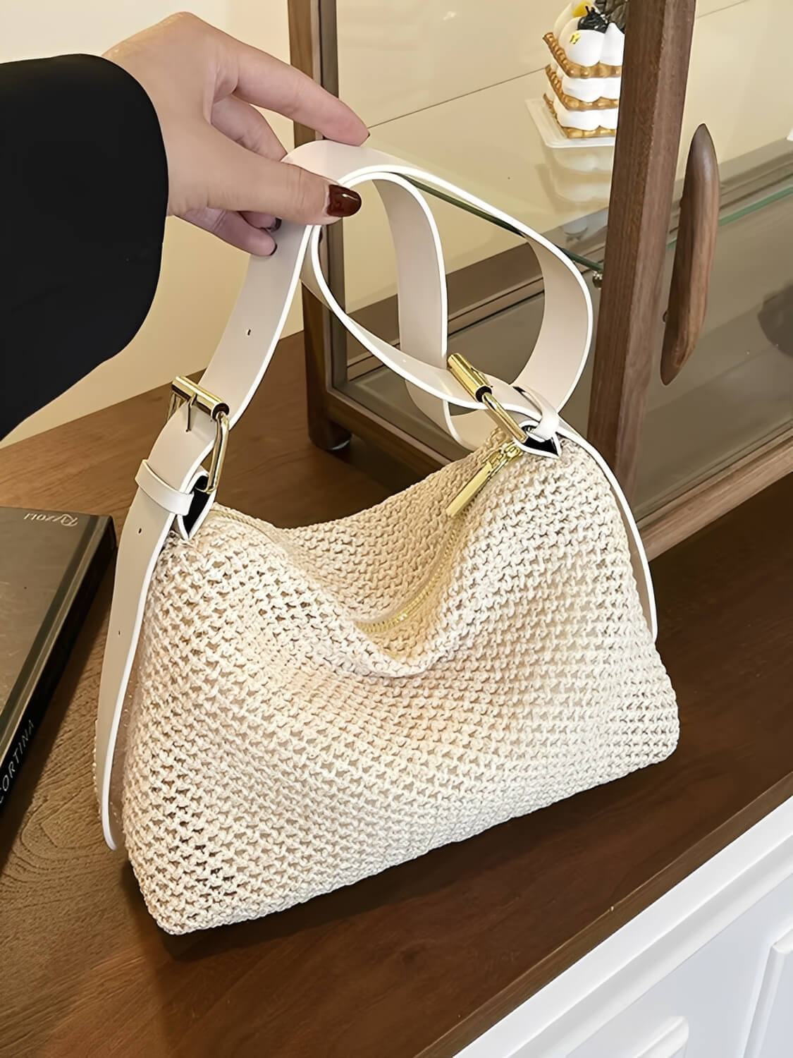 Bolsa Tiracolo de Palha com Alça Ajustável  Elegante em Couro PU- Coraline